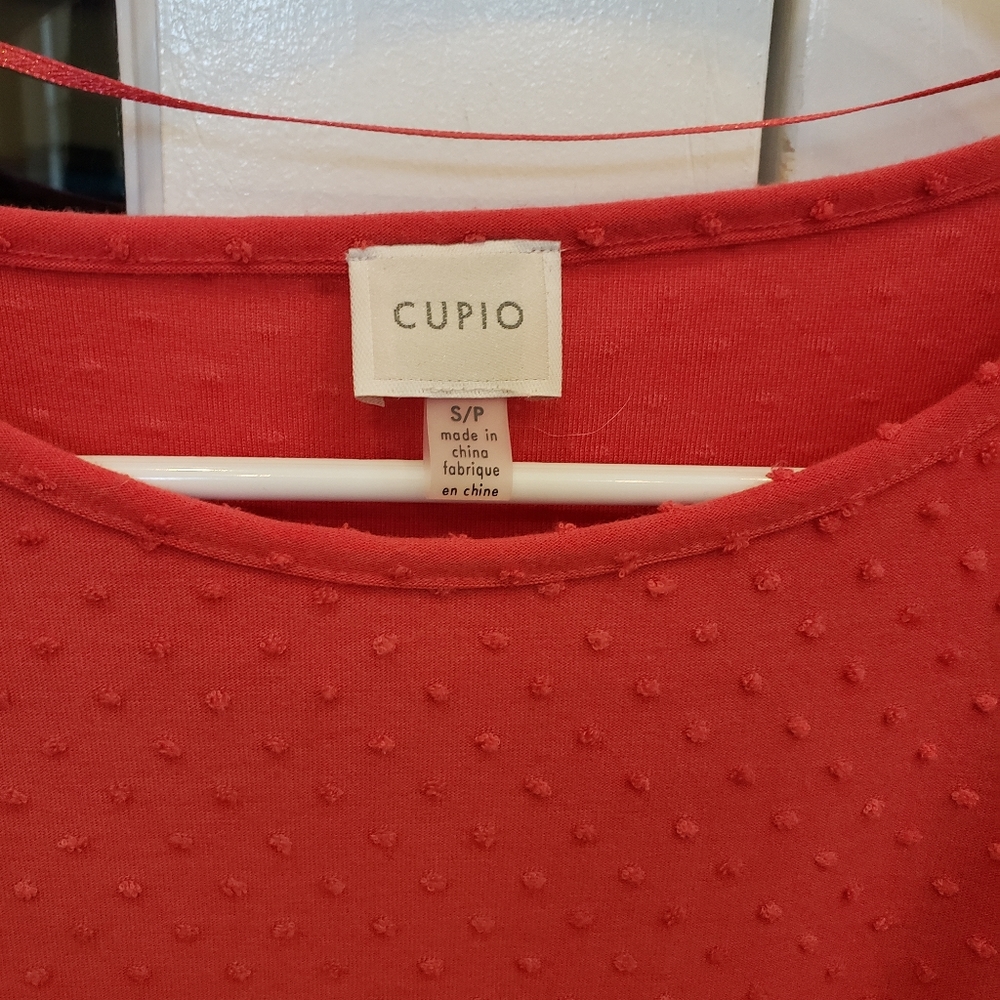 Shirt - Picture 2 of 3